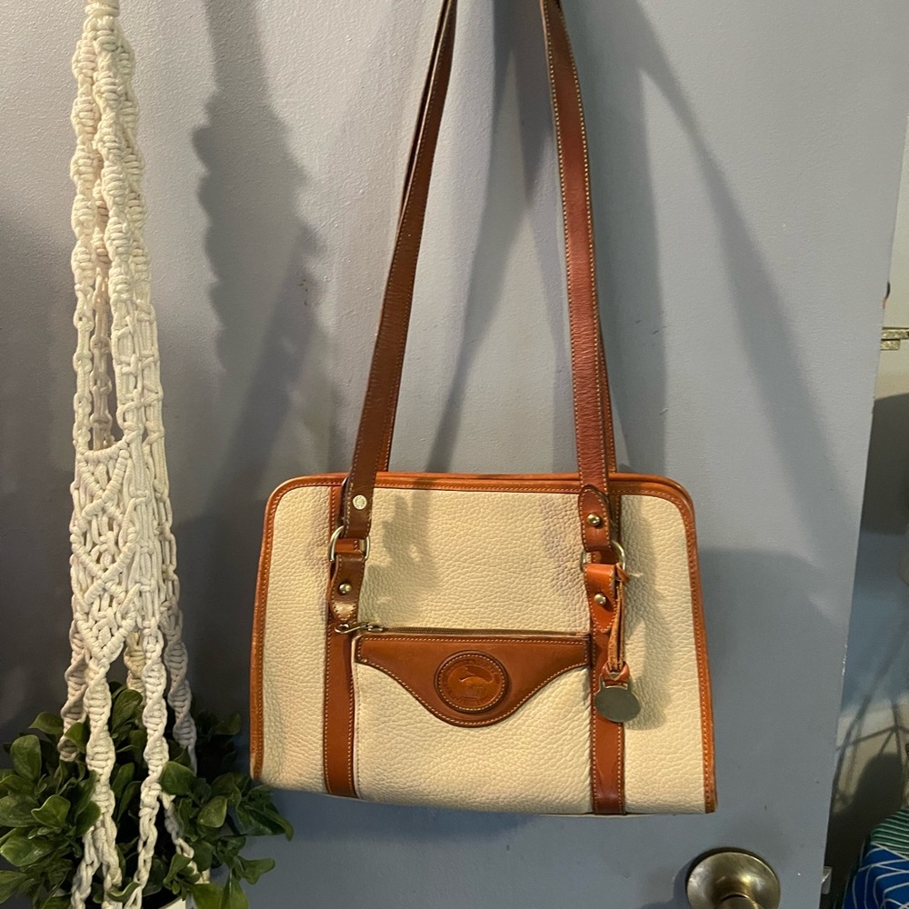Vintage Dooney & Bourke purse